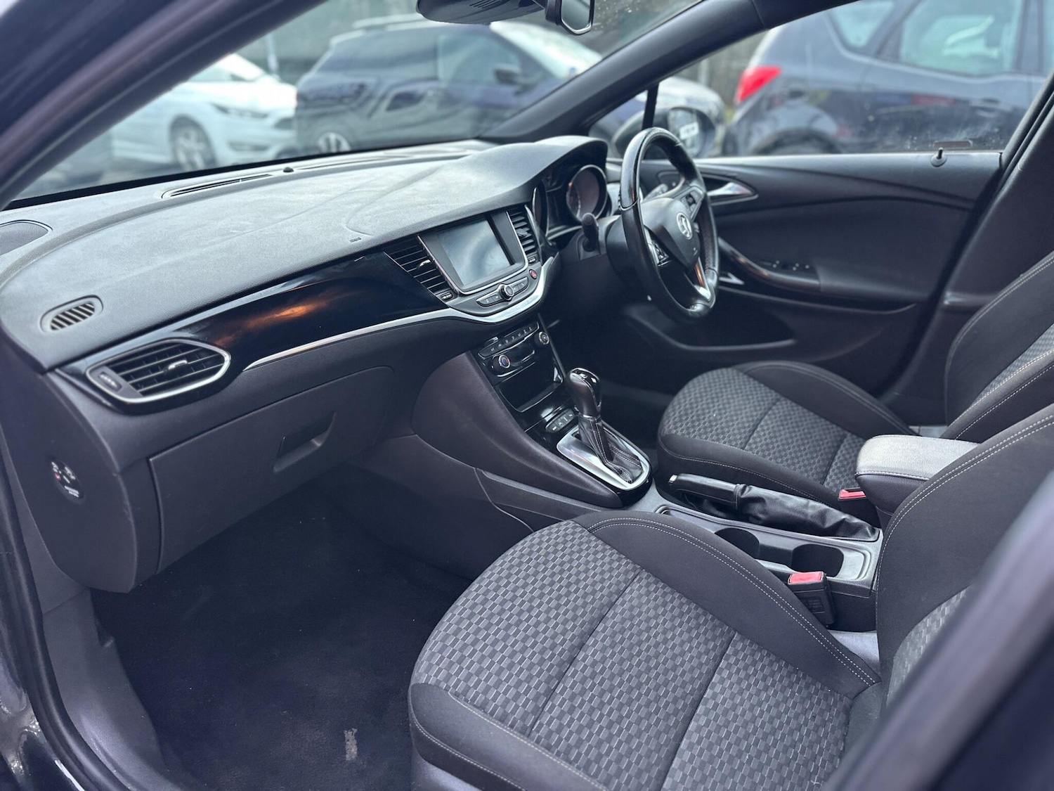 Used Vauxhall Astra 2016 for sale - 77468117: Photo 9