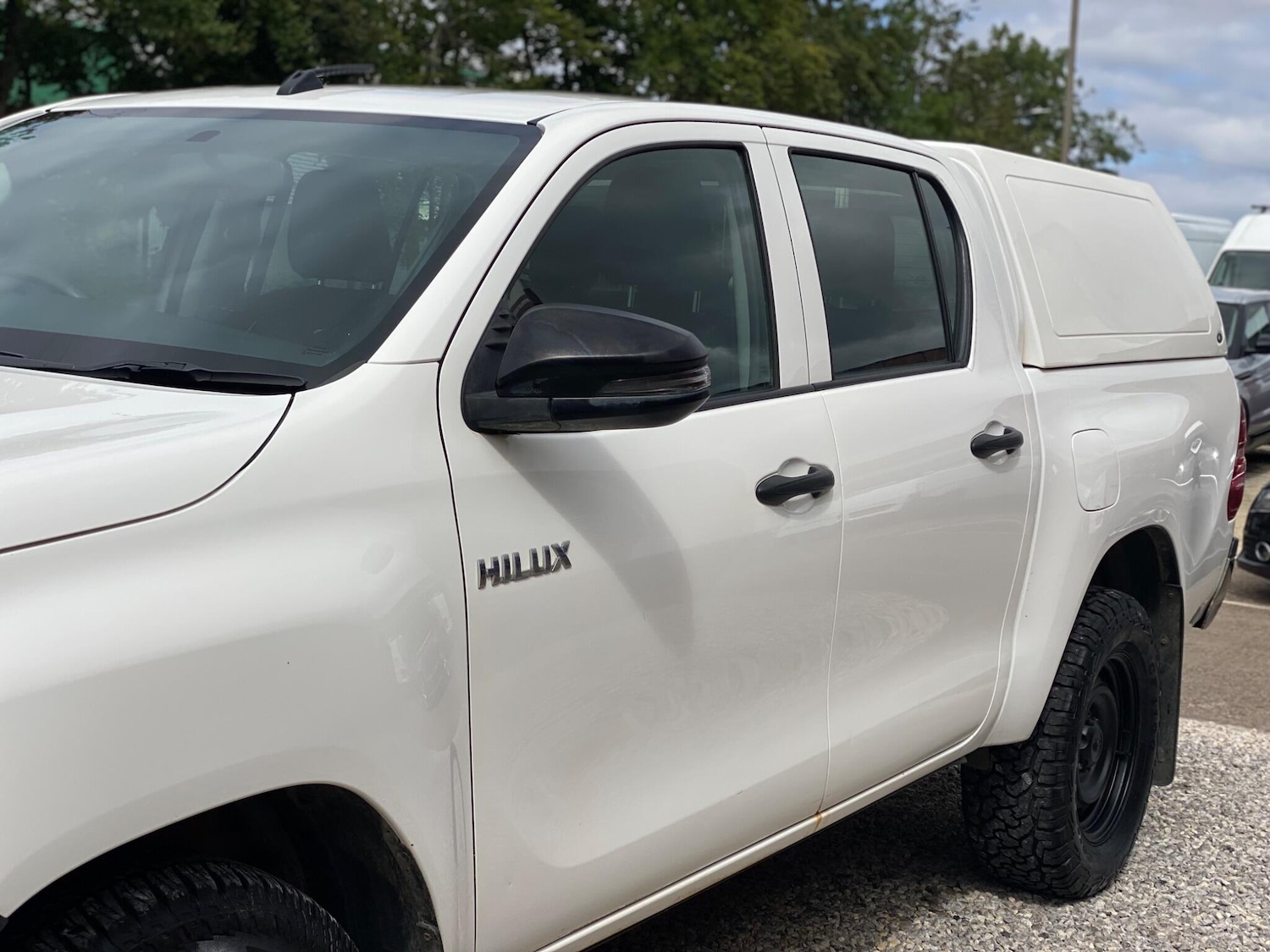 Used Toyota Hilux 2018 for sale - 76989481: Photo 25