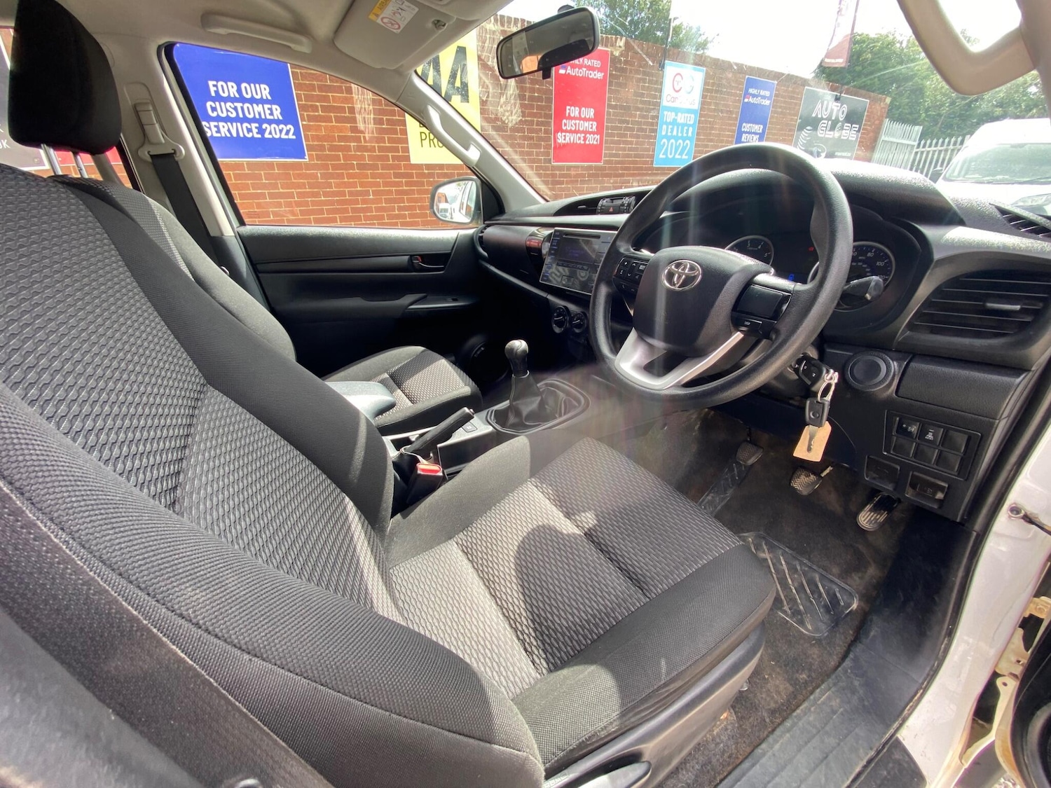 Used Toyota Hilux 2018 for sale - 76989481: Photo 6