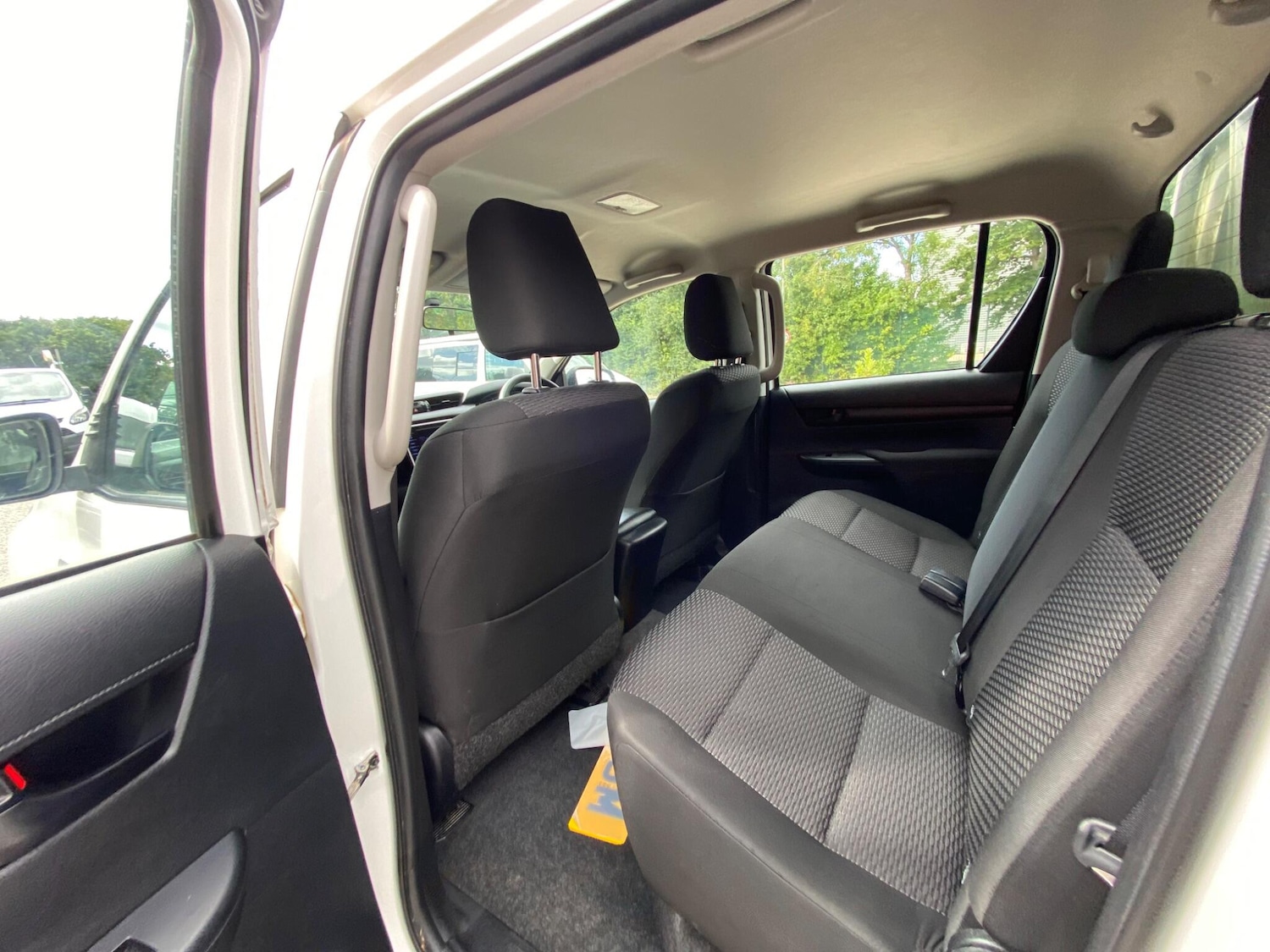 Used Toyota Hilux 2018 for sale - 76989481: Photo 8