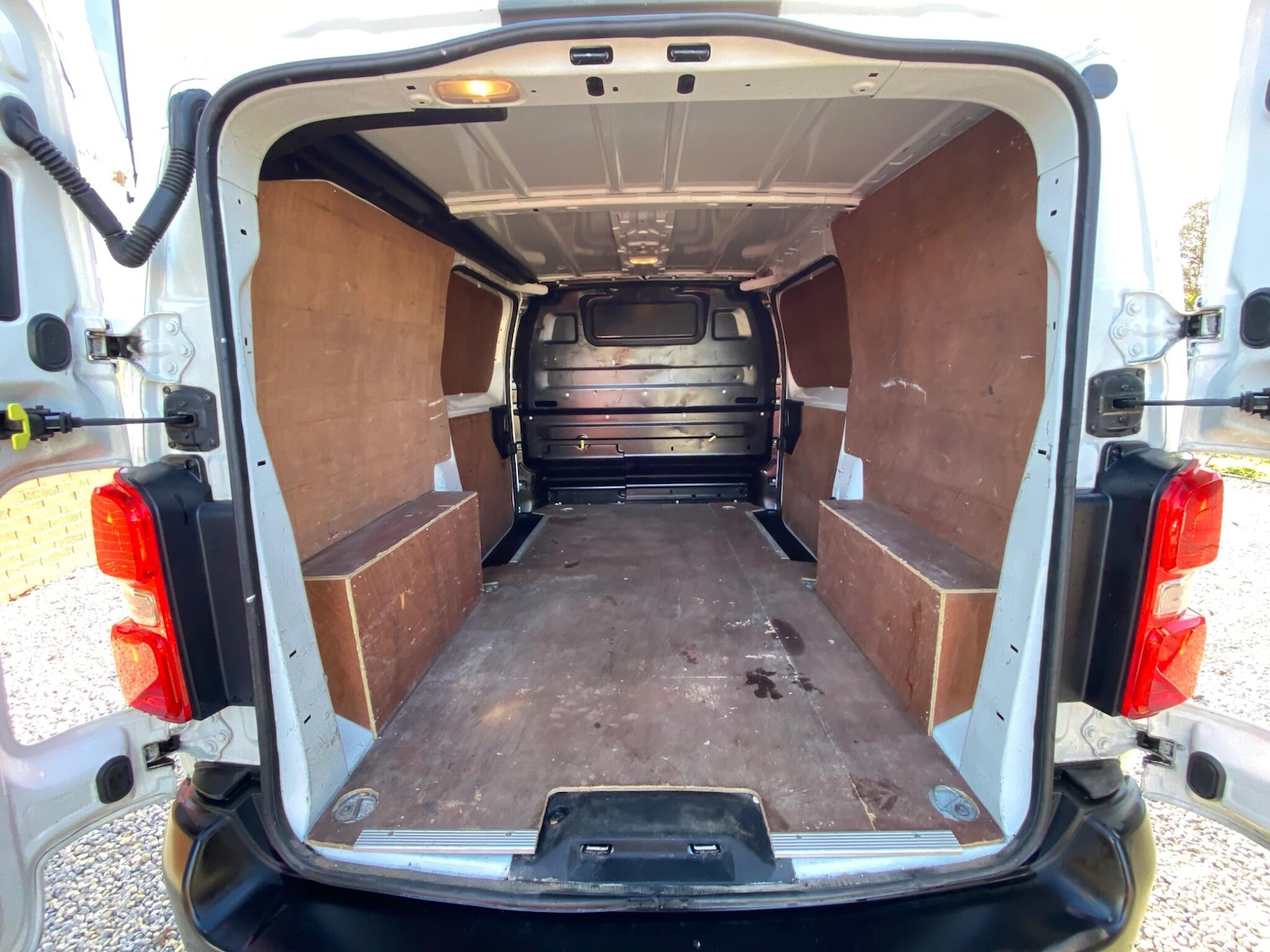 Used Citroen Dispatch 2019 for sale - 76572525: Photo 12