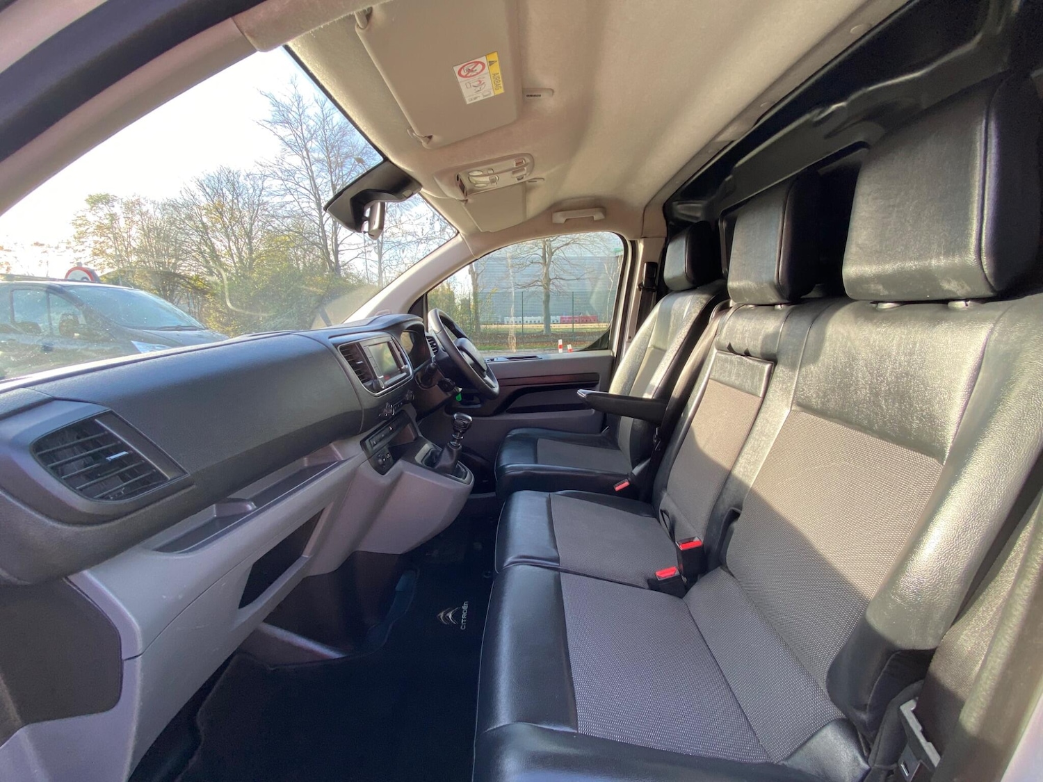 Used Citroen Dispatch 2019 for sale - 76572525: Photo 20