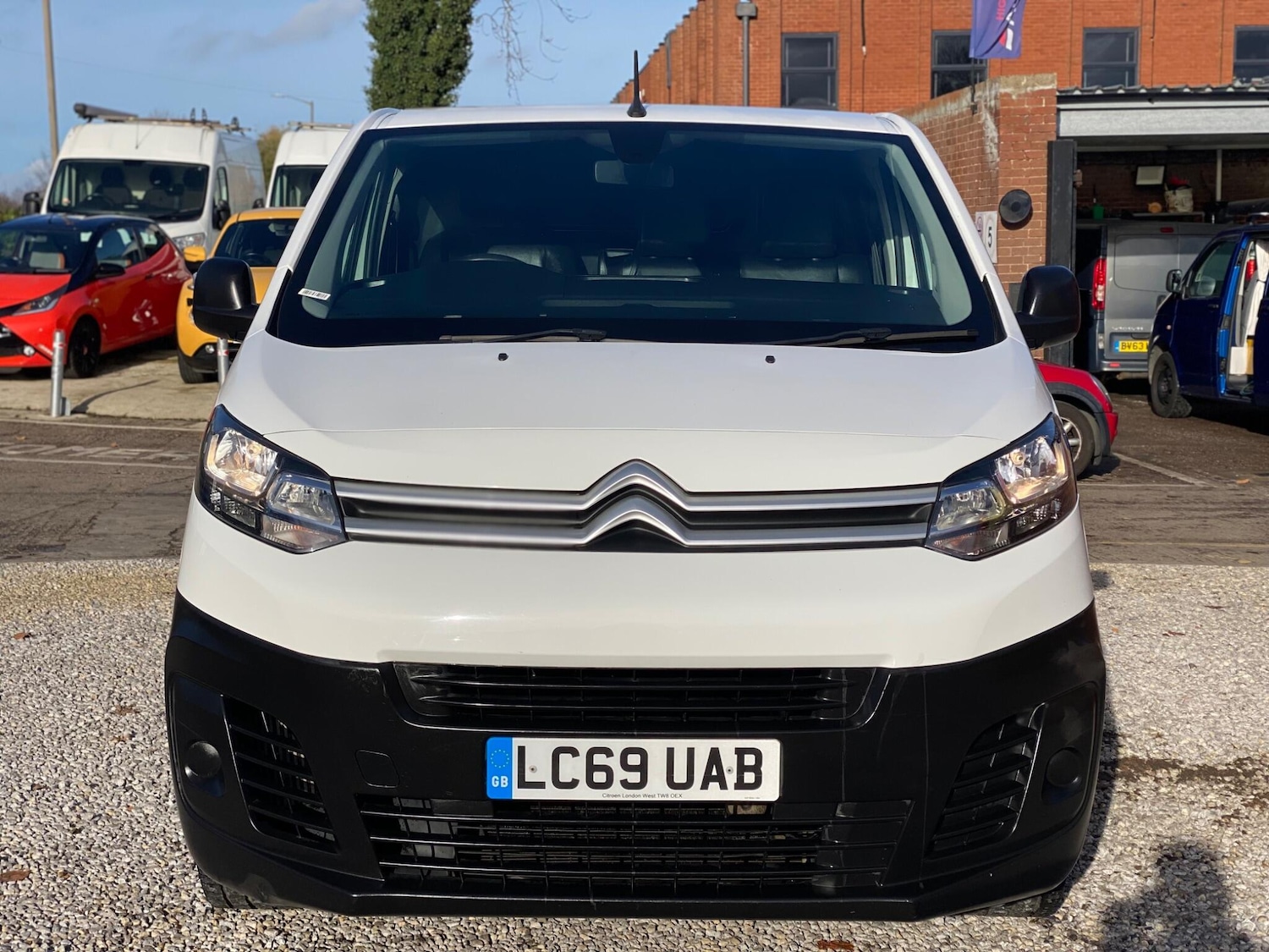 Used Citroen Dispatch 2019 for sale - 76572525: Photo 27