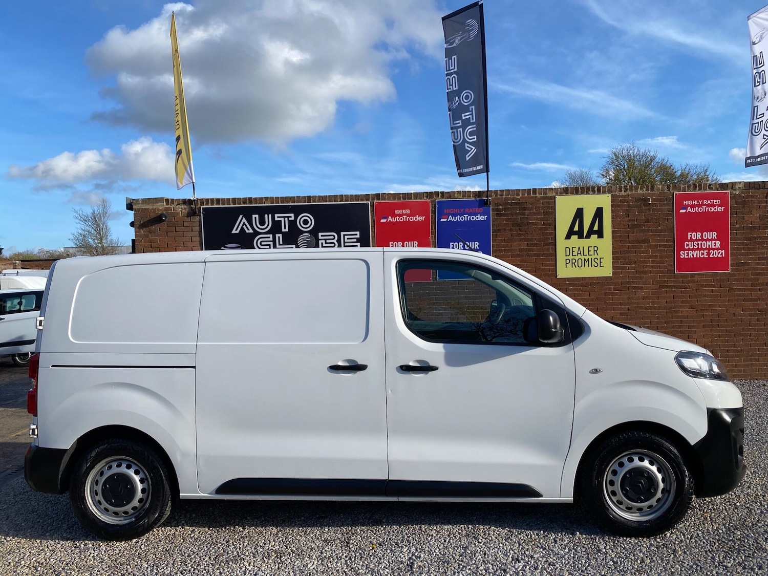 Used Citroen Dispatch 2019 for sale - 76572525: Photo 6