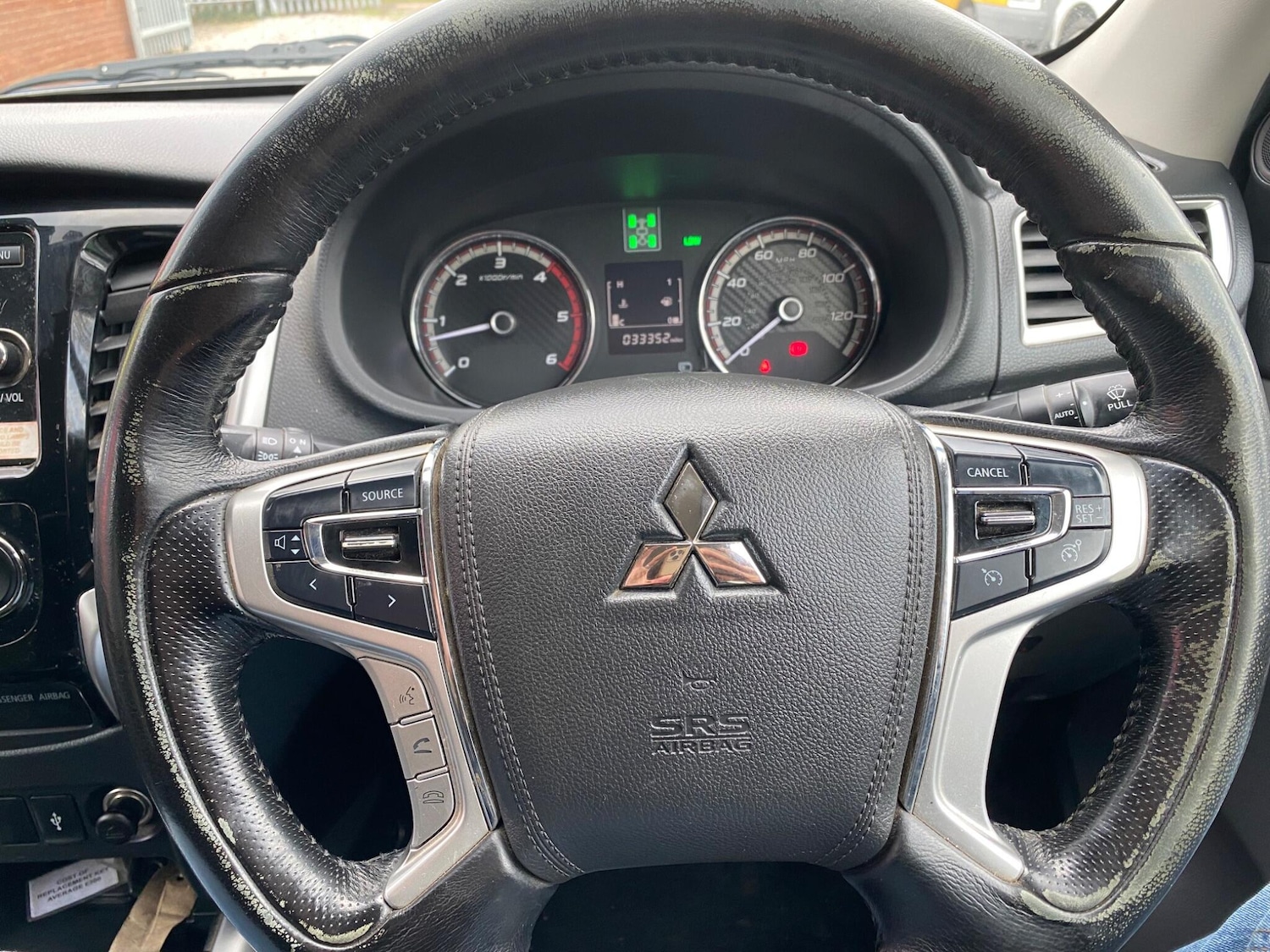 Used Mitsubishi L200 2017 for sale - 76608159: Photo 37