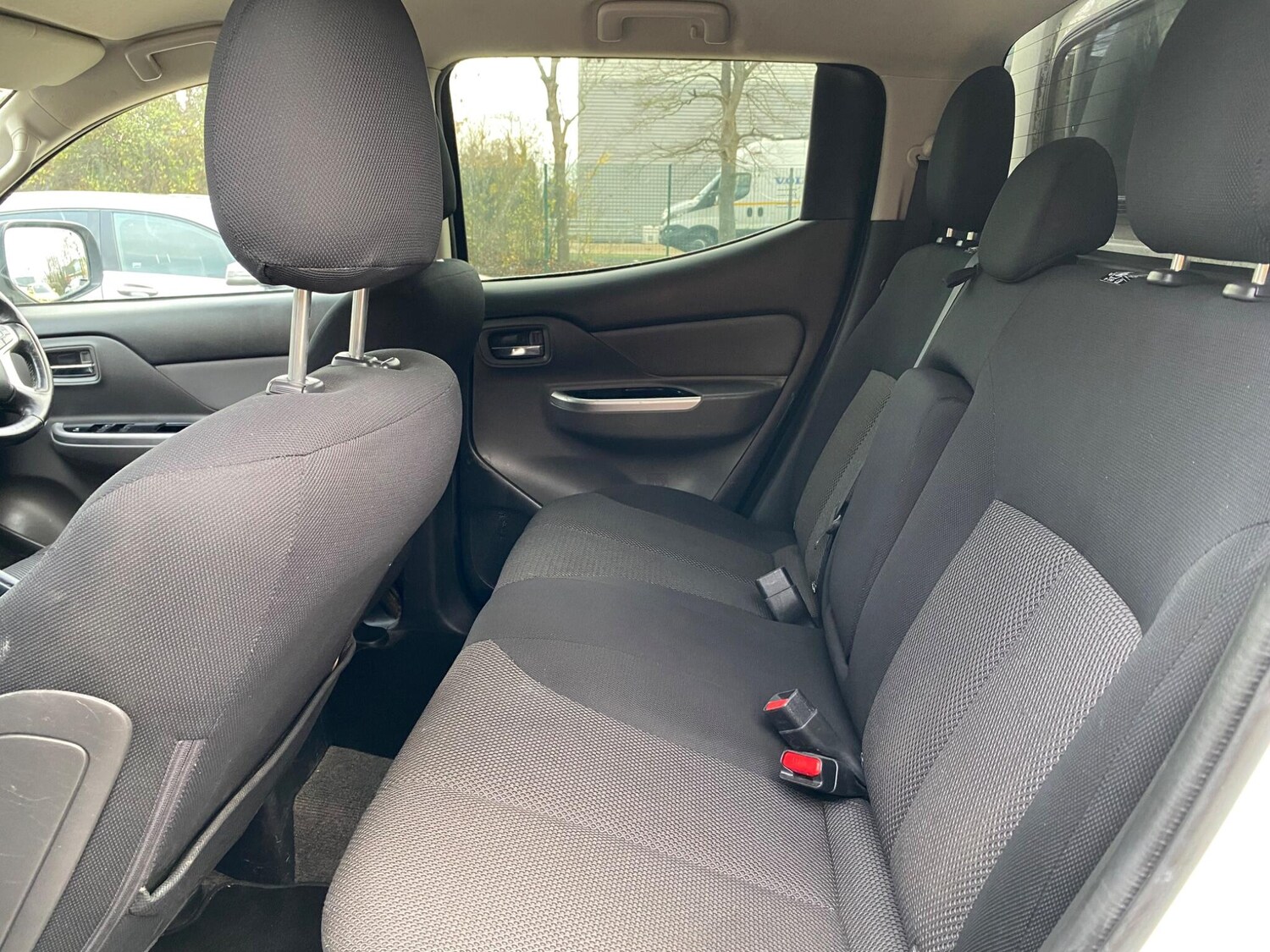 Used Mitsubishi L200 2017 for sale - 76608159: Photo 41