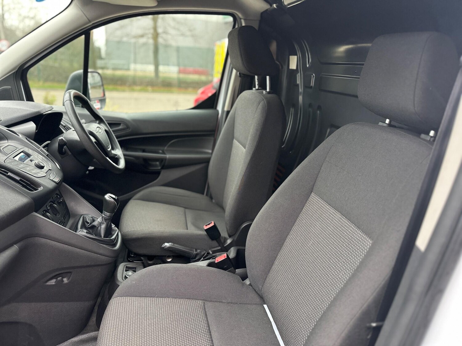 Used Ford Transit Connect 2014 for sale - 77853341: Photo 41