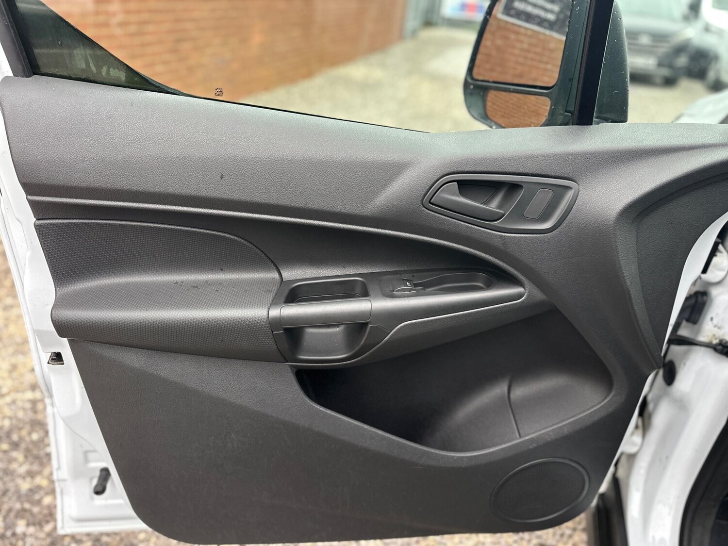 Used Ford Transit Connect 2014 for sale - 77853341: Photo 42