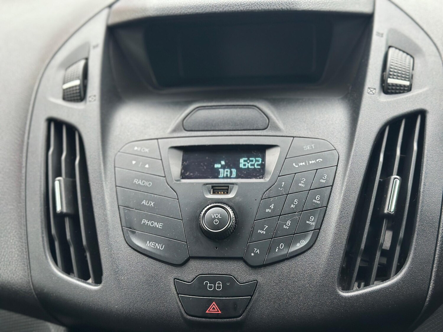 Used Ford Transit Connect 2014 for sale - 77853341: Photo 45