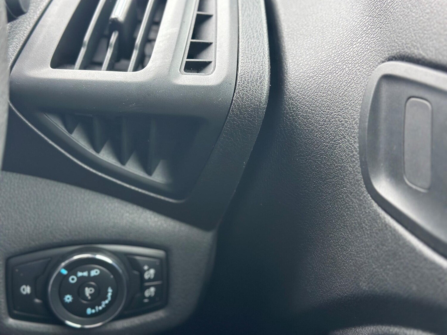 Used Ford Transit Connect 2014 for sale - 77853341: Photo 46