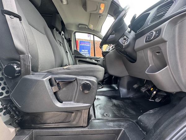 Used Ford Transit Custom 2019 for sale - 75431265: Photo 45