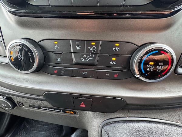 Used Ford Transit Custom 2019 for sale - 75431265: Photo 48