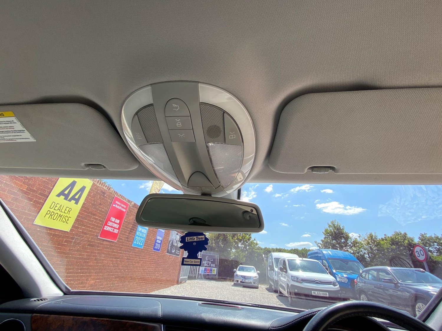 Used Mercedes-Benz CLS 2006 for sale - 77001158: Photo 33