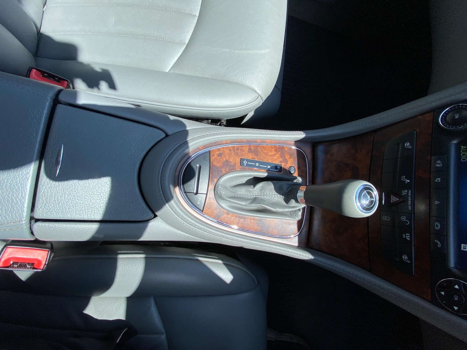 Used Mercedes-Benz CLS 2006 for sale - 77001158: Photo 44