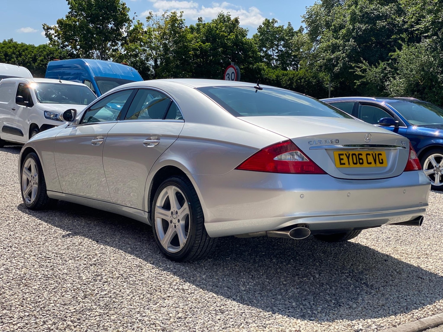 Used Mercedes-Benz CLS 2006 for sale - 77001158: Photo 5