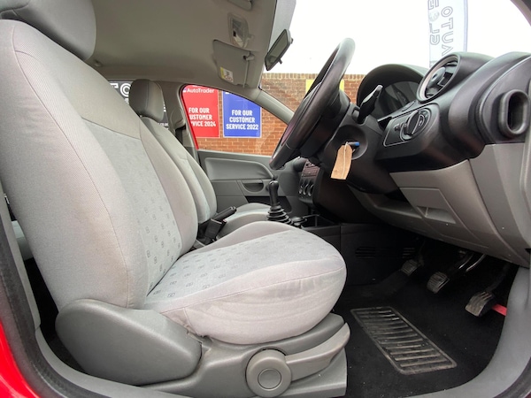 Used Ford Fiesta 2002 for sale - 76190087: Photo 18