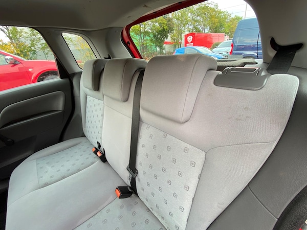 Used Ford Fiesta 2002 for sale - 76190087: Photo 29