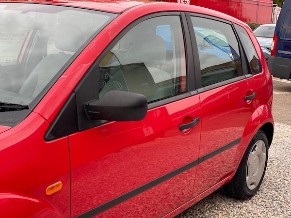 Used Ford Fiesta 2002 for sale - 76190087: Photo 30