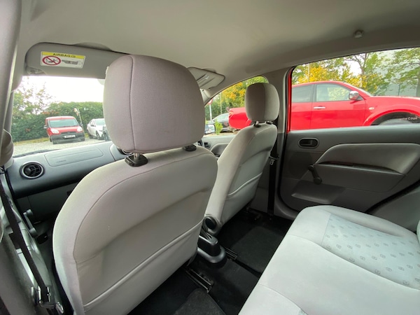 Used Ford Fiesta 2002 for sale - 76190087: Photo 32