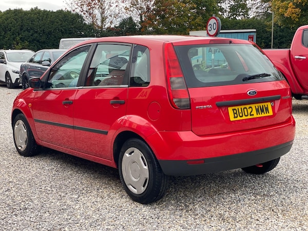 Used Ford Fiesta 2002 for sale - 76190087: Photo 4