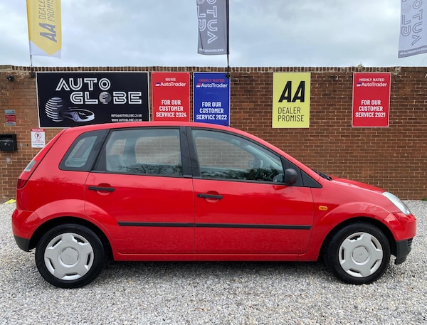 Used Ford Fiesta 2002 for sale - 76190087: Photo 6
