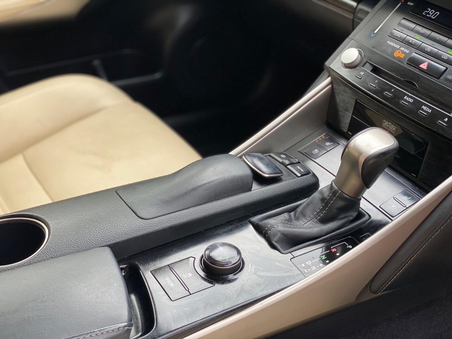 Used Lexus IS 2014 for sale - 76307054: Photo 27