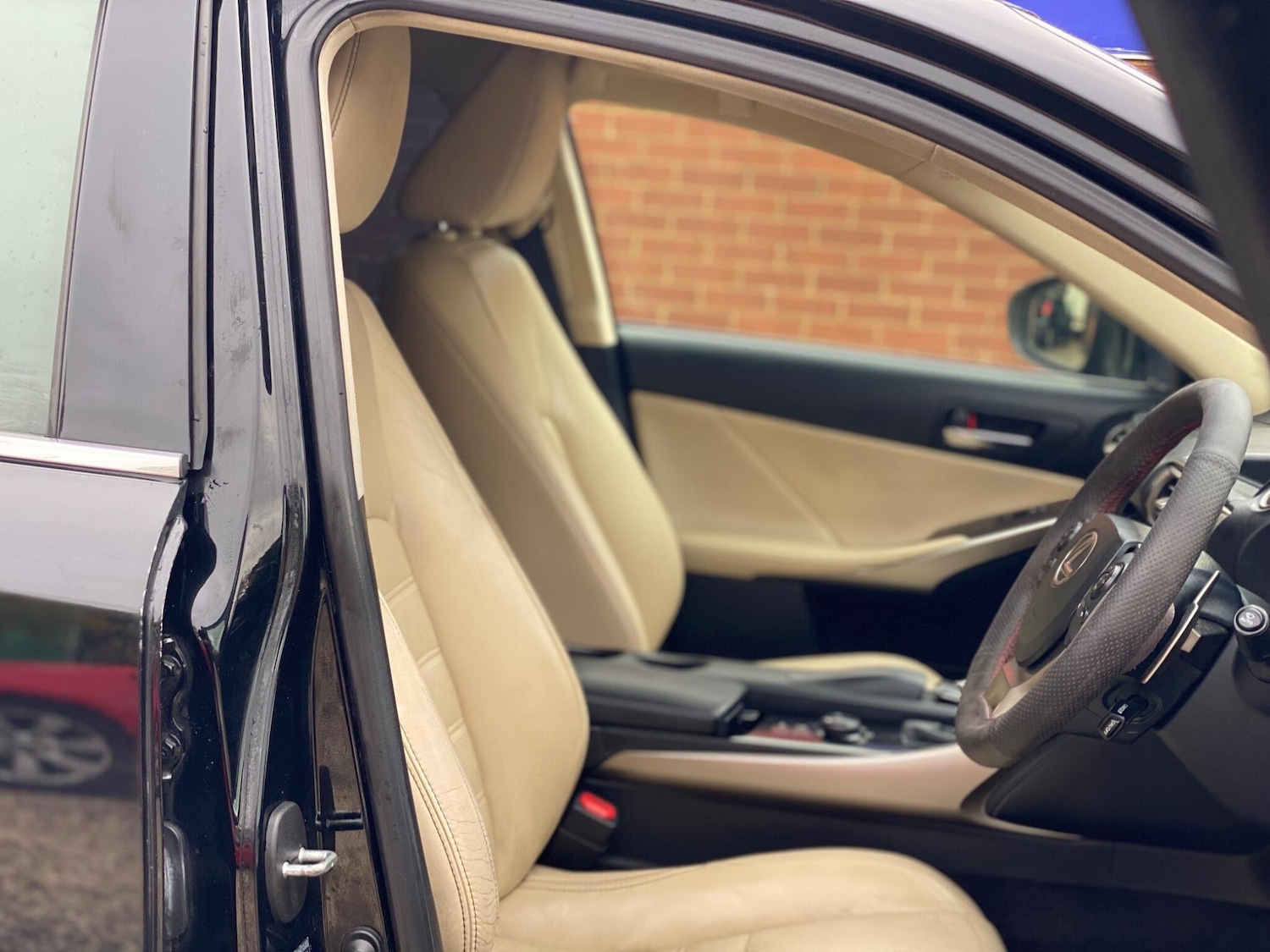 Used Lexus IS 2014 for sale - 76307054: Photo 36