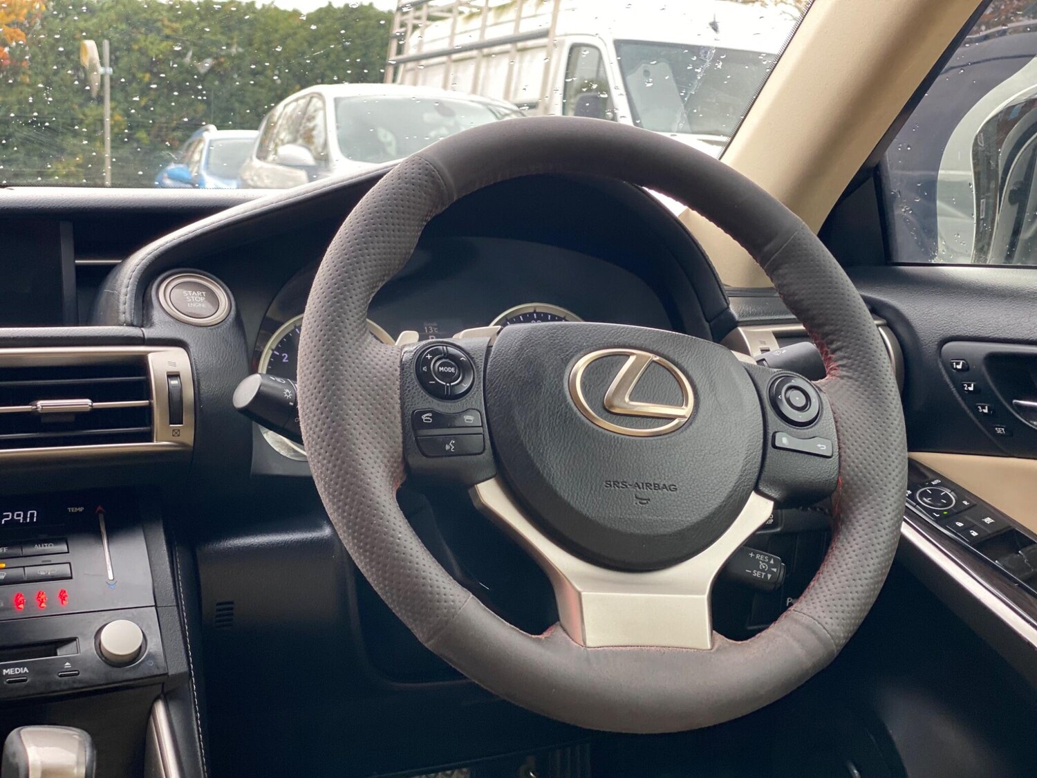 Used Lexus IS 2014 for sale - 76307054: Photo 62