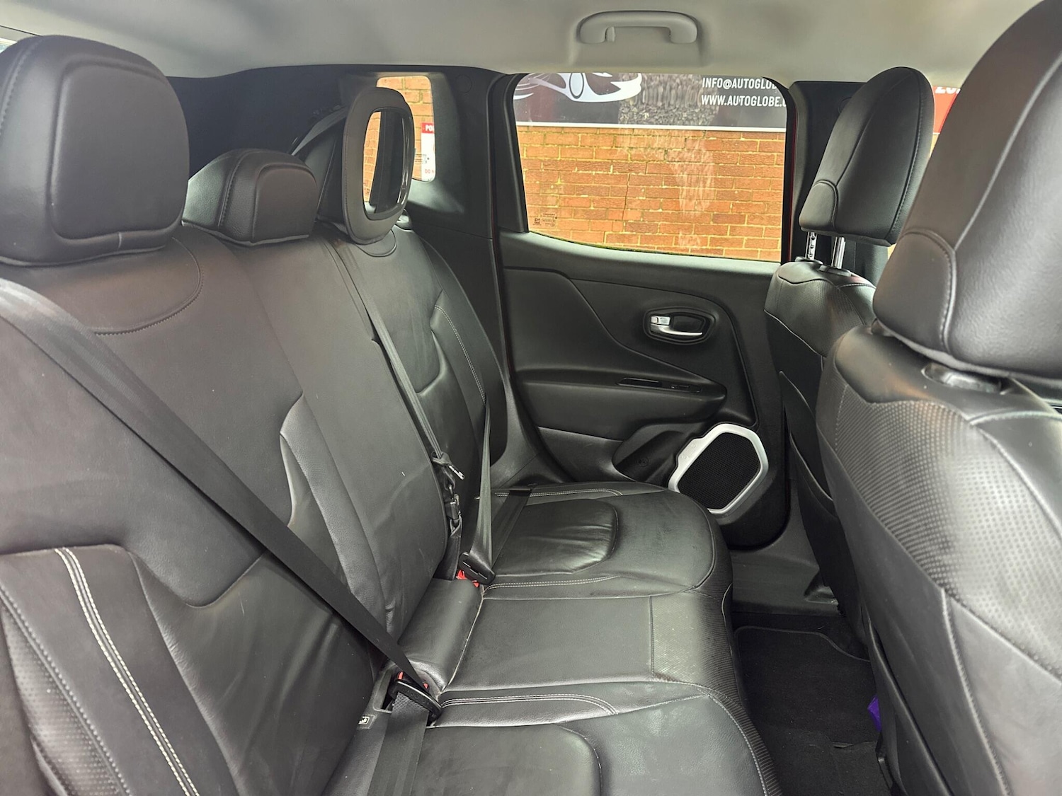 Used Jeep Renegade 2016 for sale - 77345663: Photo 26