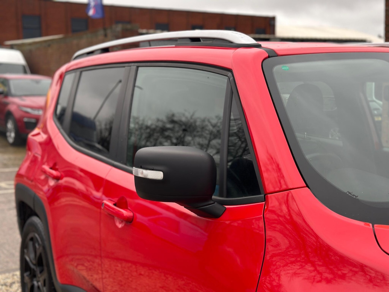 Used Jeep Renegade 2016 for sale - 77345663: Photo 32