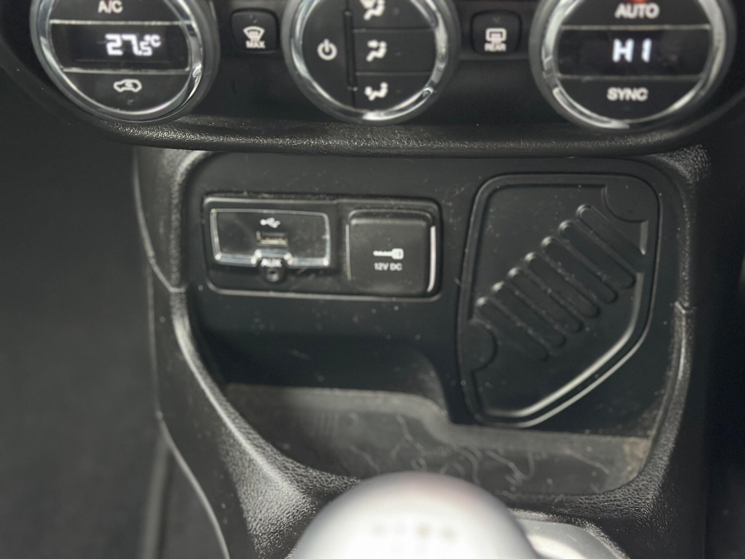 Used Jeep Renegade 2016 for sale - 77345663: Photo 55