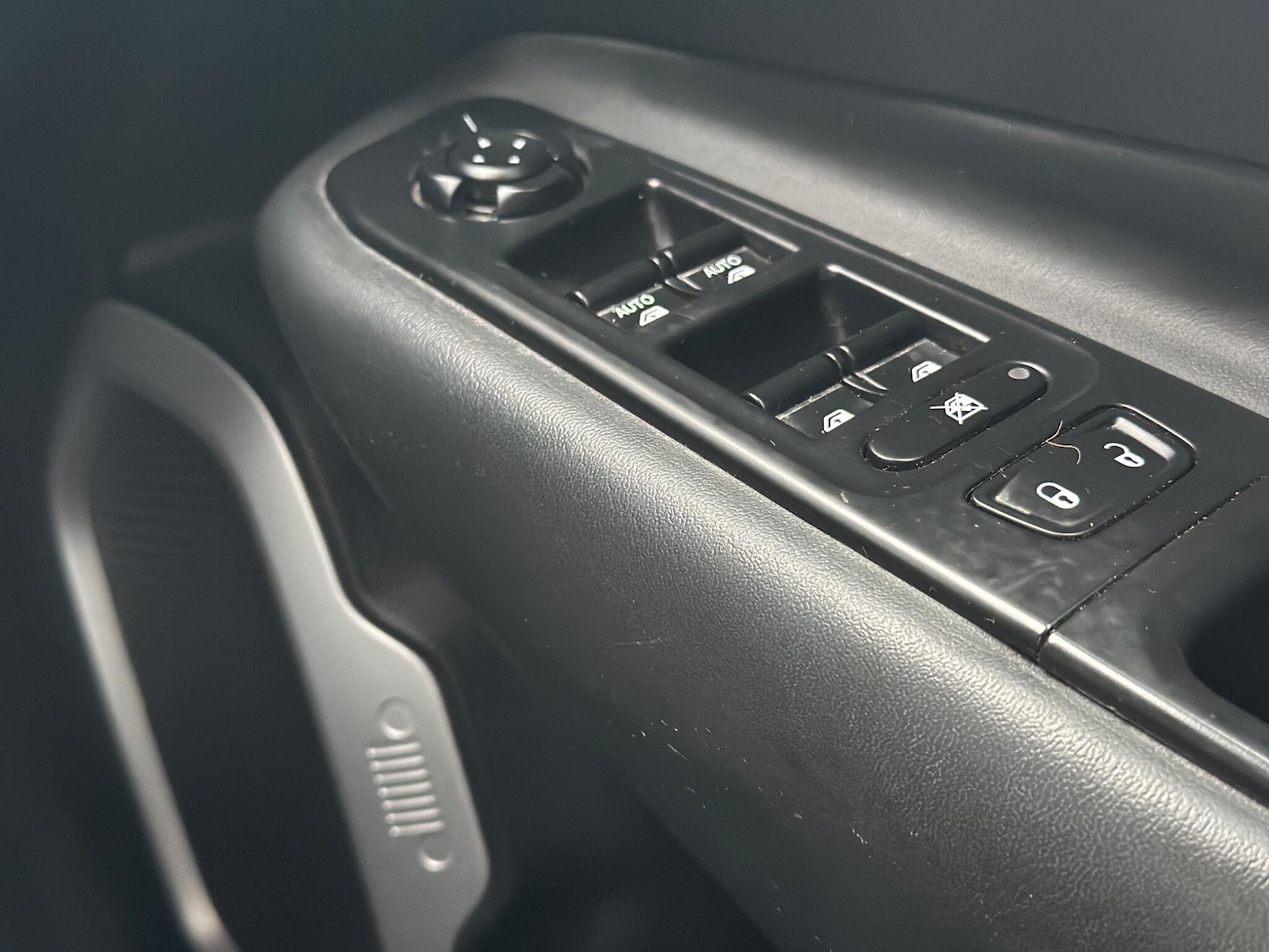 Used Jeep Renegade 2016 for sale - 77345663: Photo 61