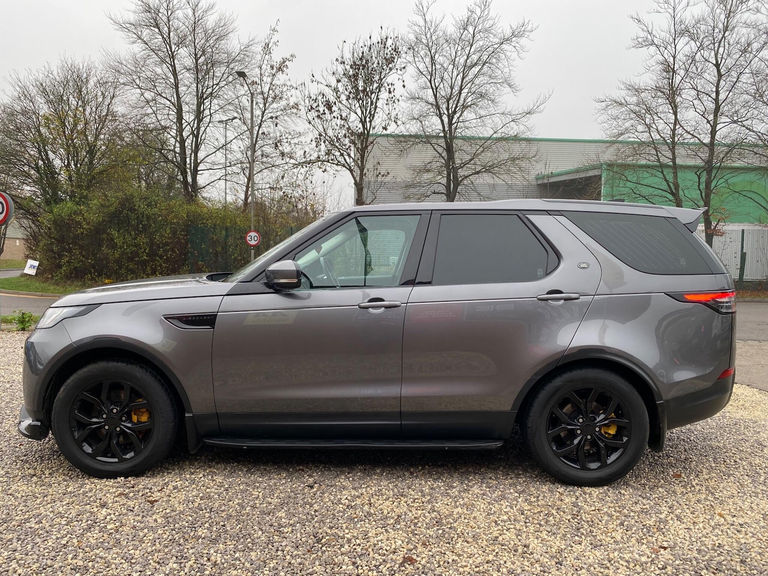 Used Land Rover Discovery 2019 for sale - 76995632: Photo 18
