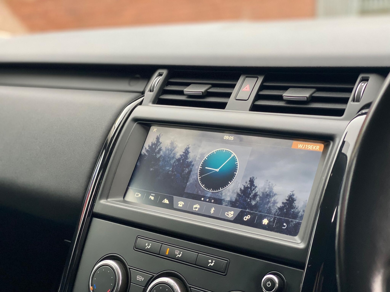 Used Land Rover Discovery 2019 for sale - 76995632: Photo 57