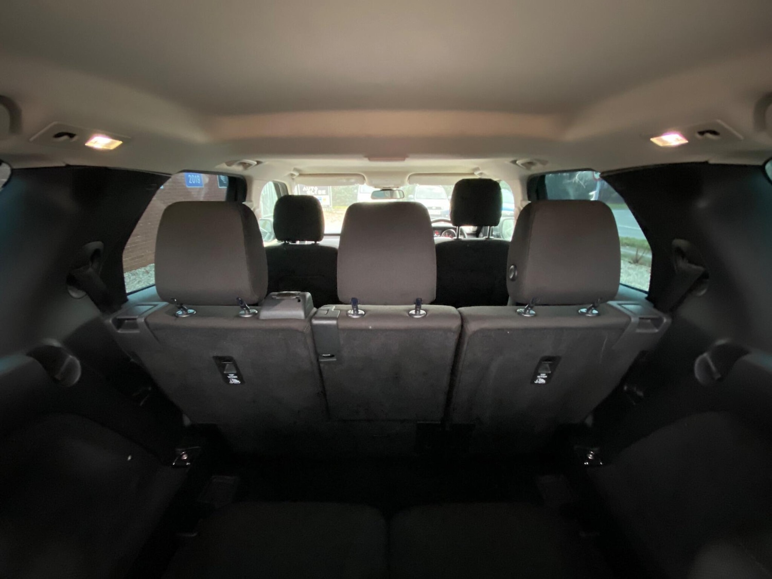 Used Land Rover Discovery 2019 for sale - 76995632: Photo 61