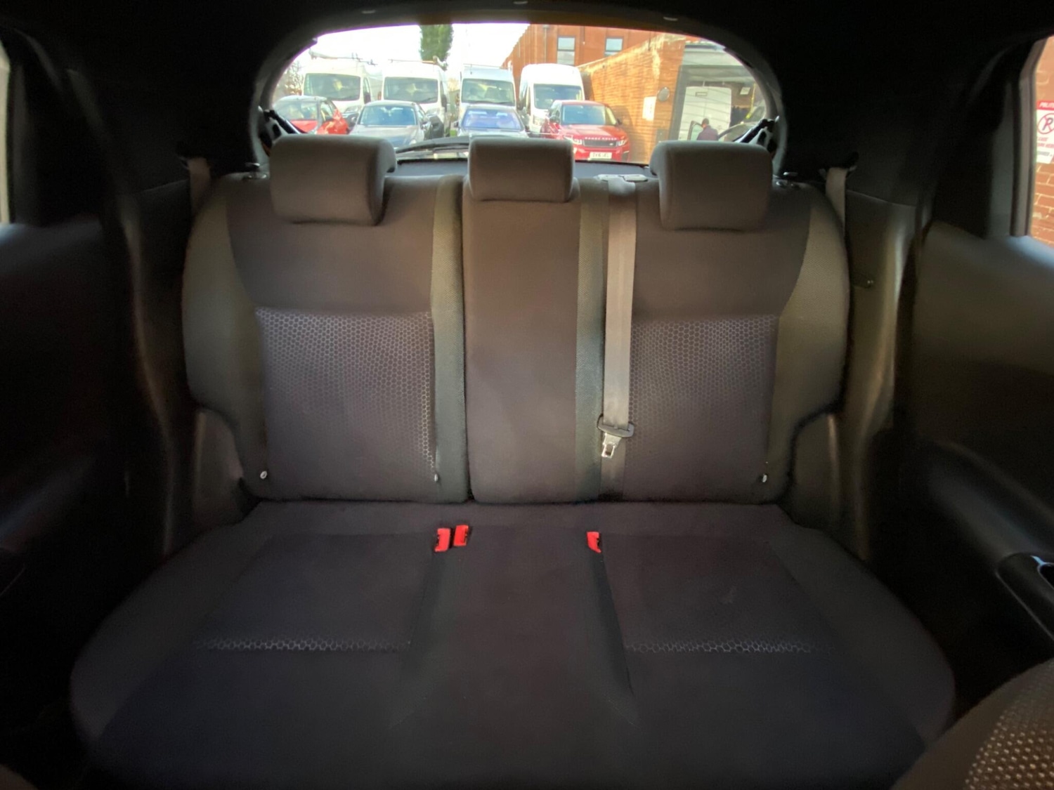 Used Nissan Juke 2015 for sale - 76498572: Photo 13