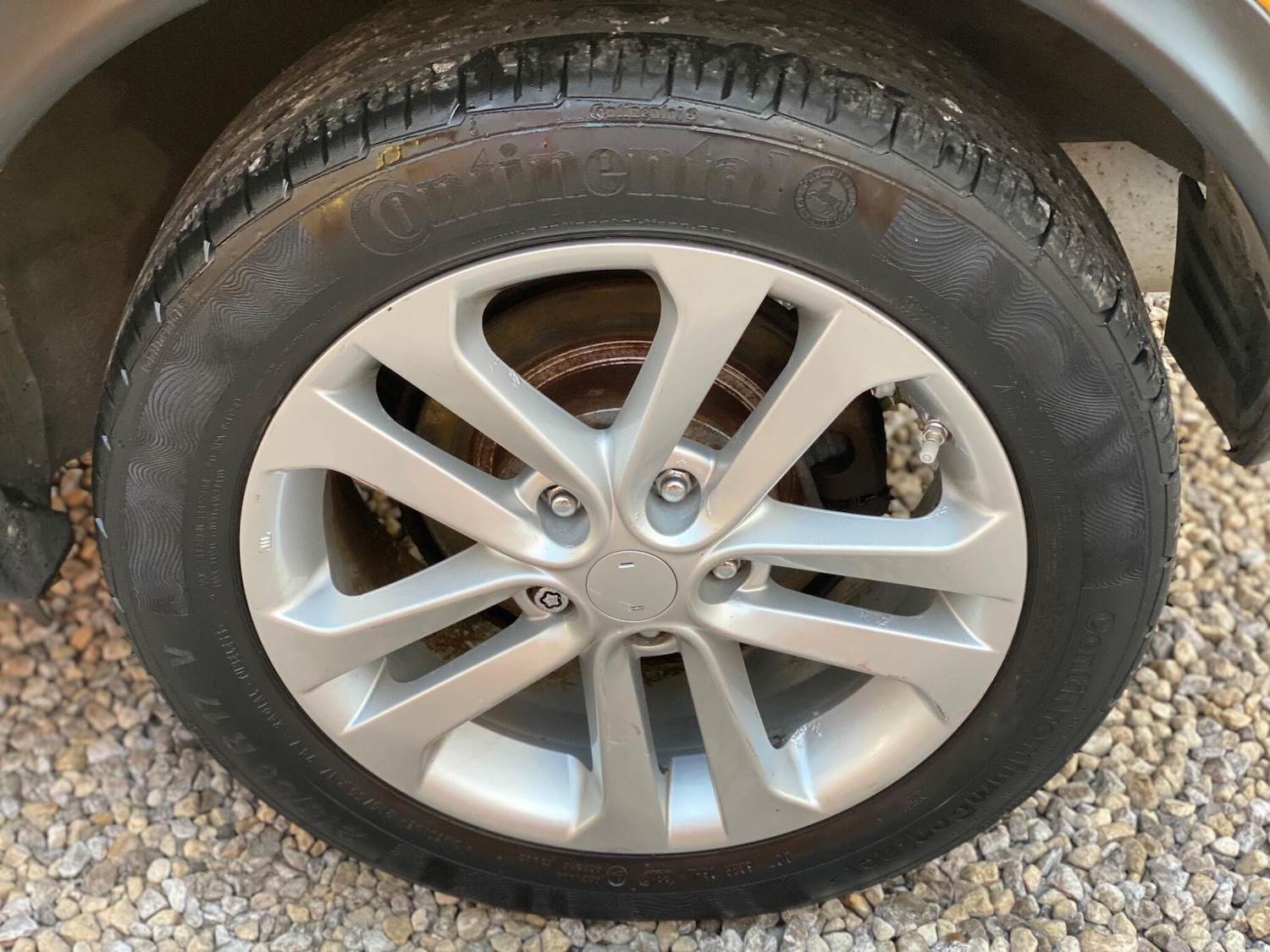 Used Nissan Juke 2015 for sale - 76498572: Photo 60