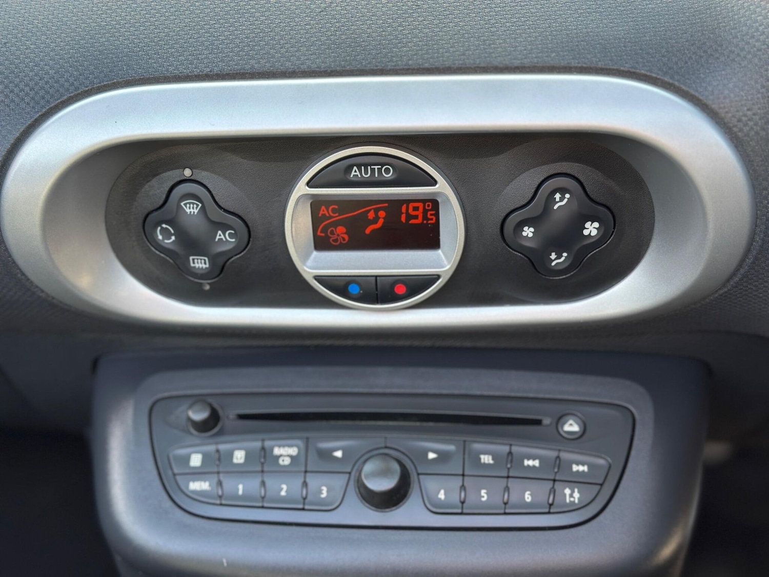 Used Renault Wind for sale - 77683247: Photo 39