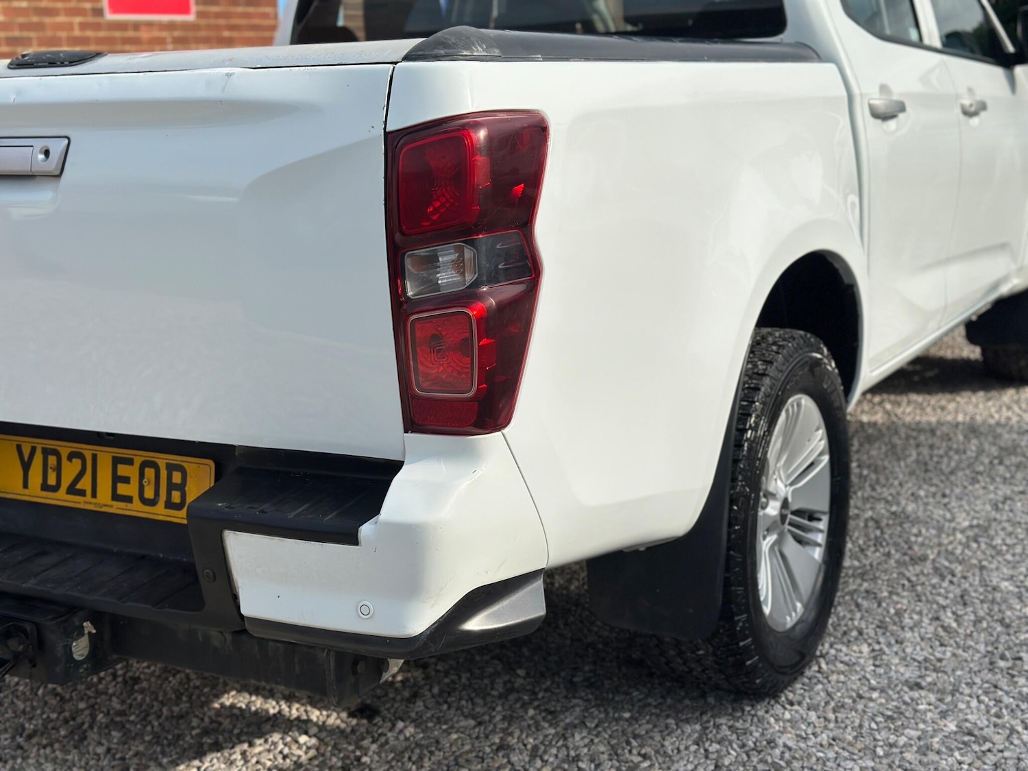 Used Isuzu D-Max 2021 for sale - 76987991: Photo 18