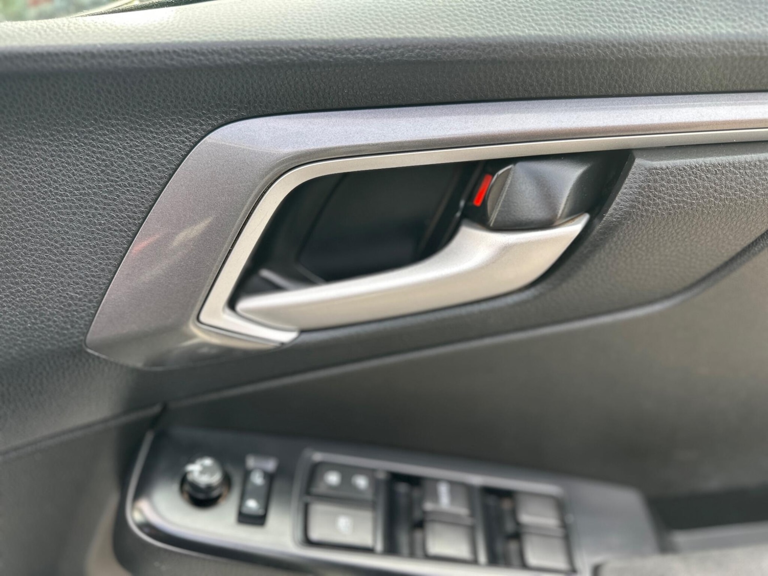 Used Isuzu D-Max 2021 for sale - 76987991: Photo 32