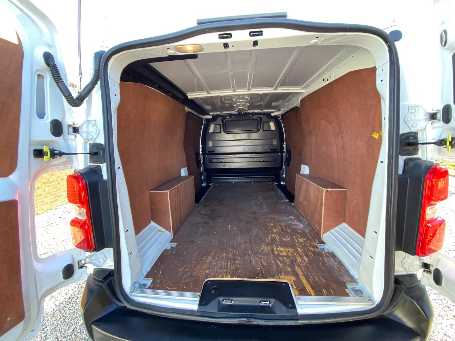 Used Vauxhall Vivaro 2020 for sale - 77040662: Photo 31