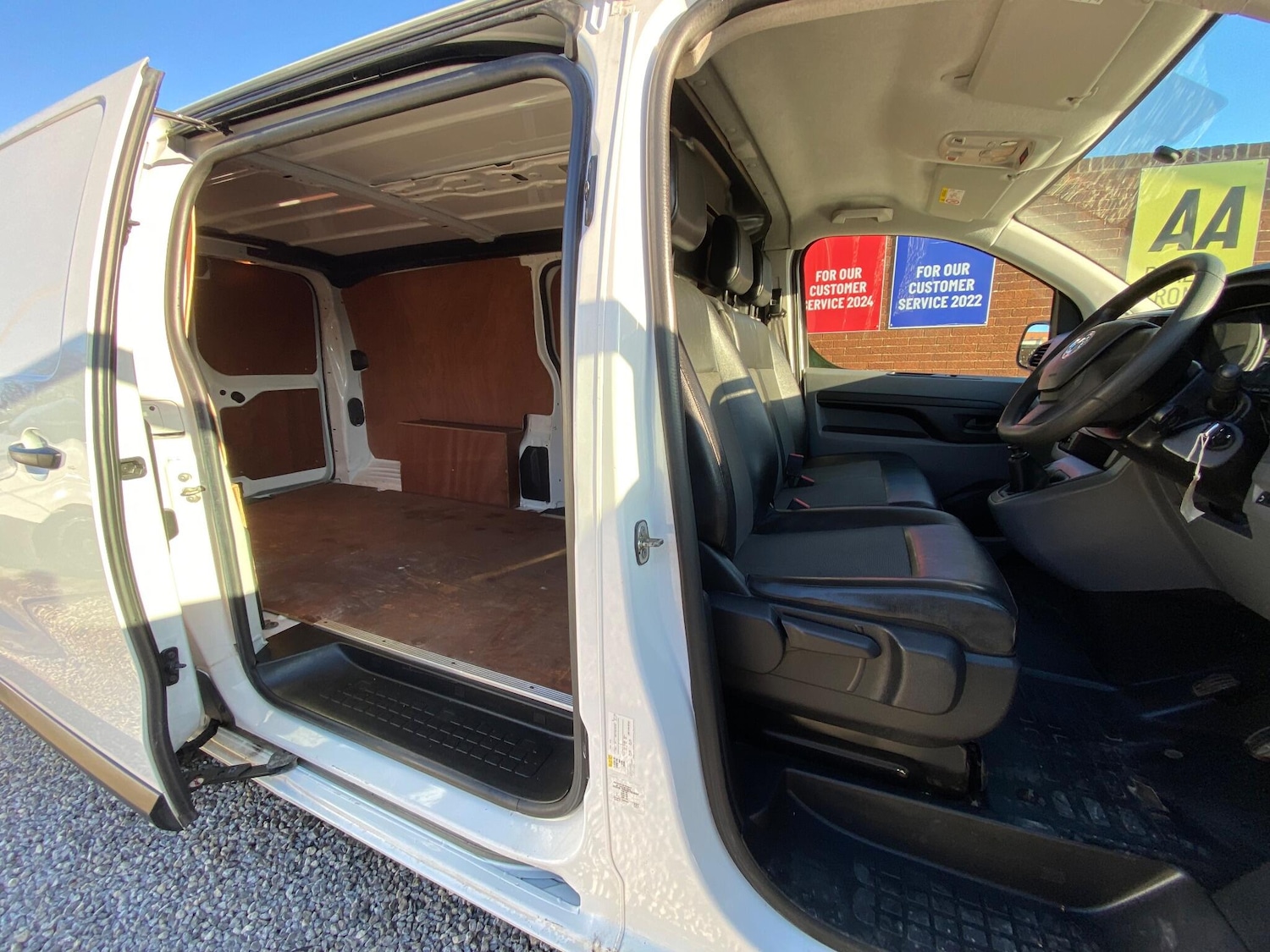 Used Vauxhall Vivaro 2020 for sale - 77040662: Photo 9