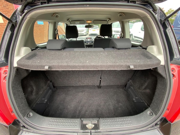 Used Suzuki Swift 2010 for sale - 76239411: Photo 40