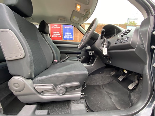 Used Suzuki Swift 2010 for sale - 76239411: Photo 47
