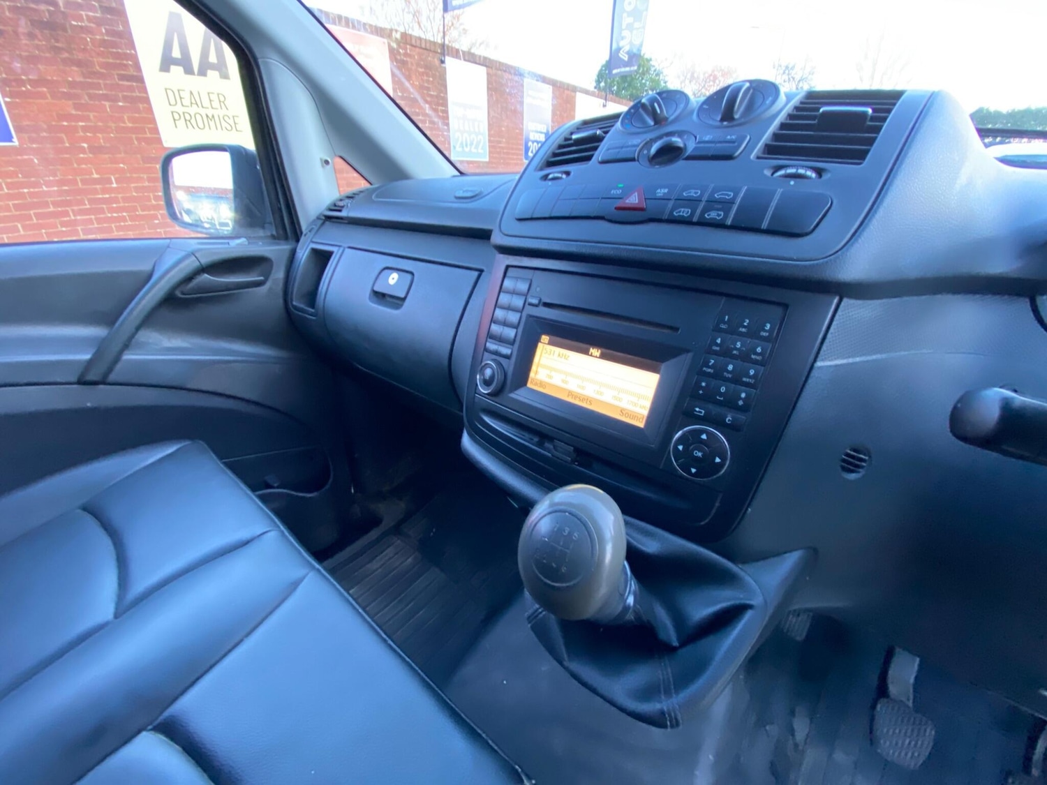 Used Mercedes-Benz Vito 2015 for sale - 77440137: Photo 32