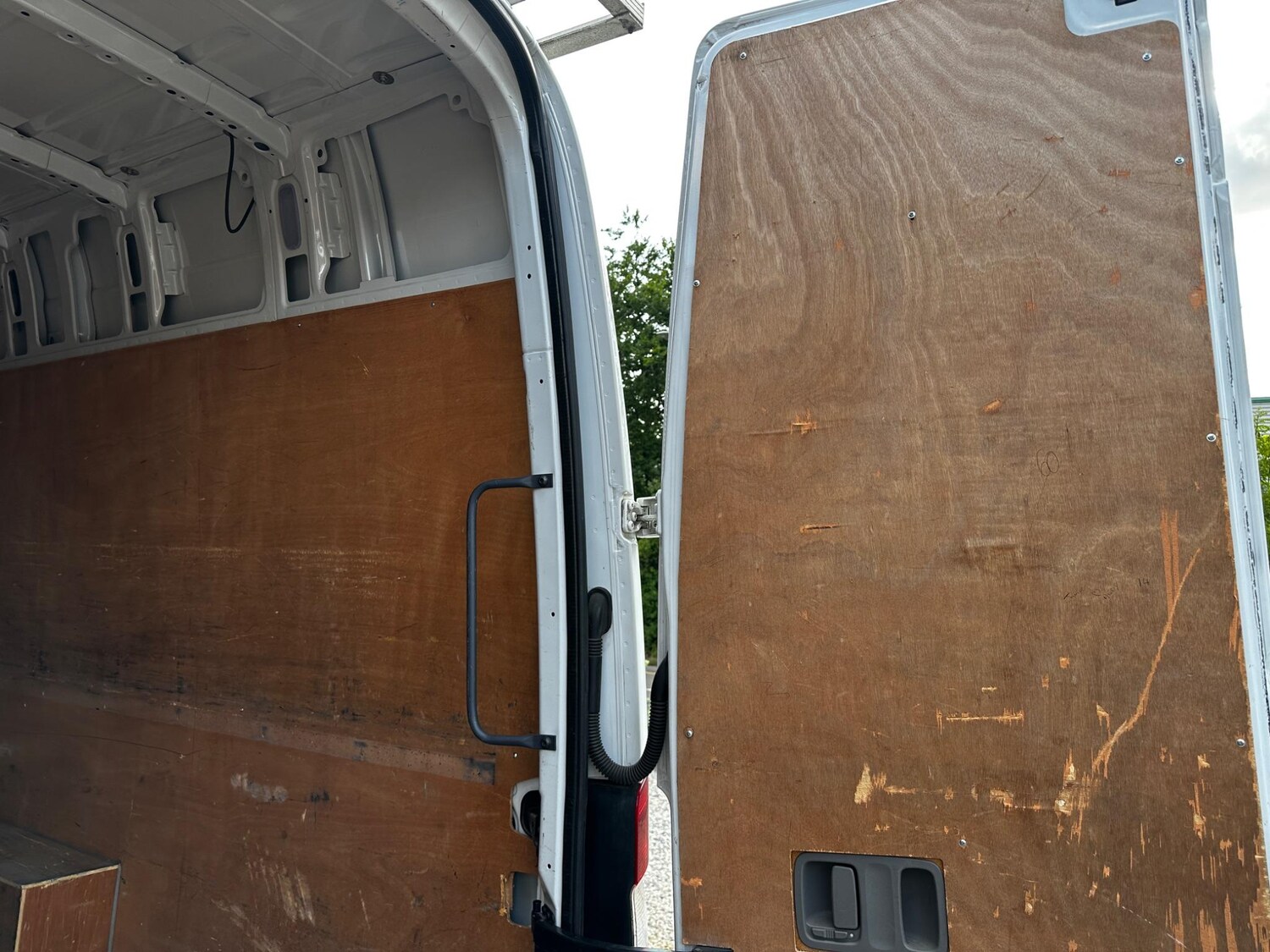 Vehicle 28