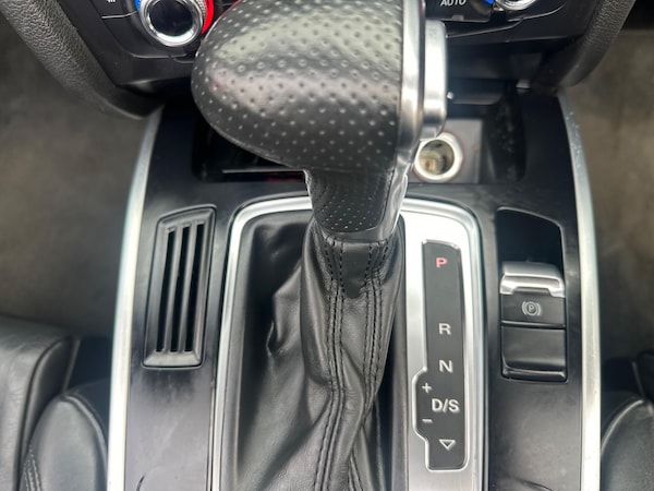 Used Audi A5 Cabriolet 2014 for sale - 75600184: Photo 42