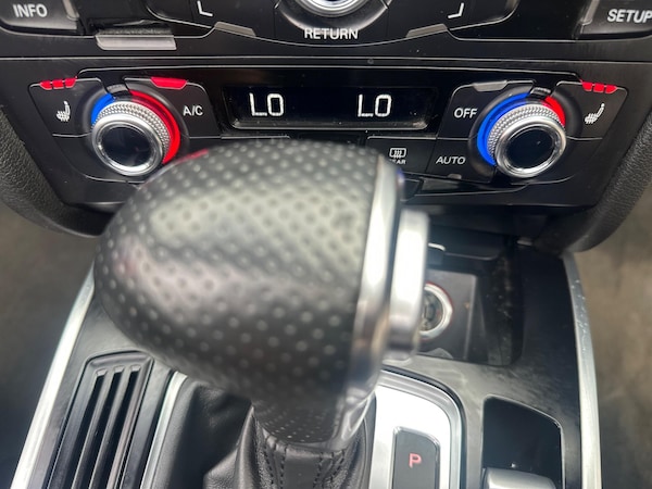 Used Audi A5 Cabriolet 2014 for sale - 75600184: Photo 43