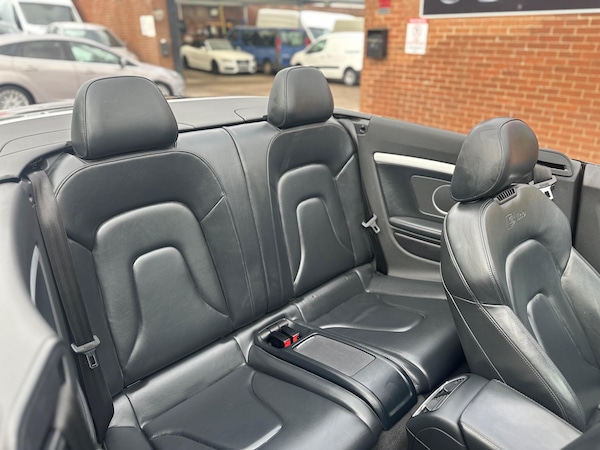 Used Audi A5 Cabriolet 2014 for sale - 75600184: Photo 7