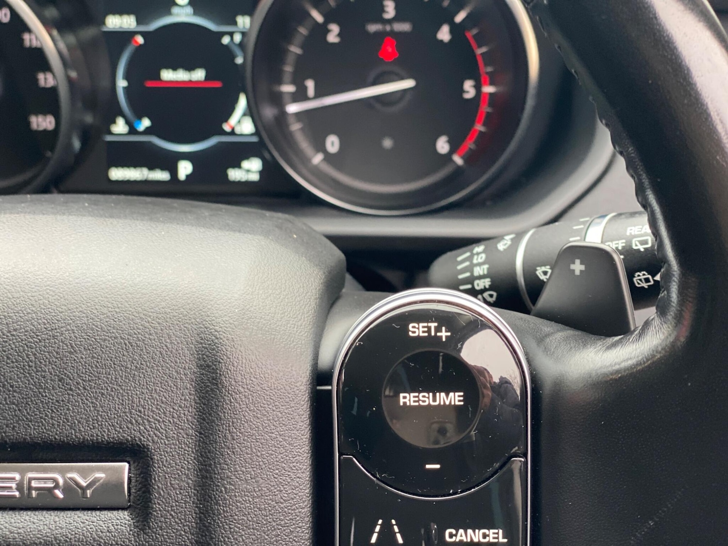 Used Land Rover Discovery 2019 for sale - 77484482: Photo 42